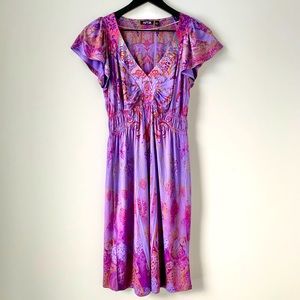 APT. 9 flowy purple stretchy dress!